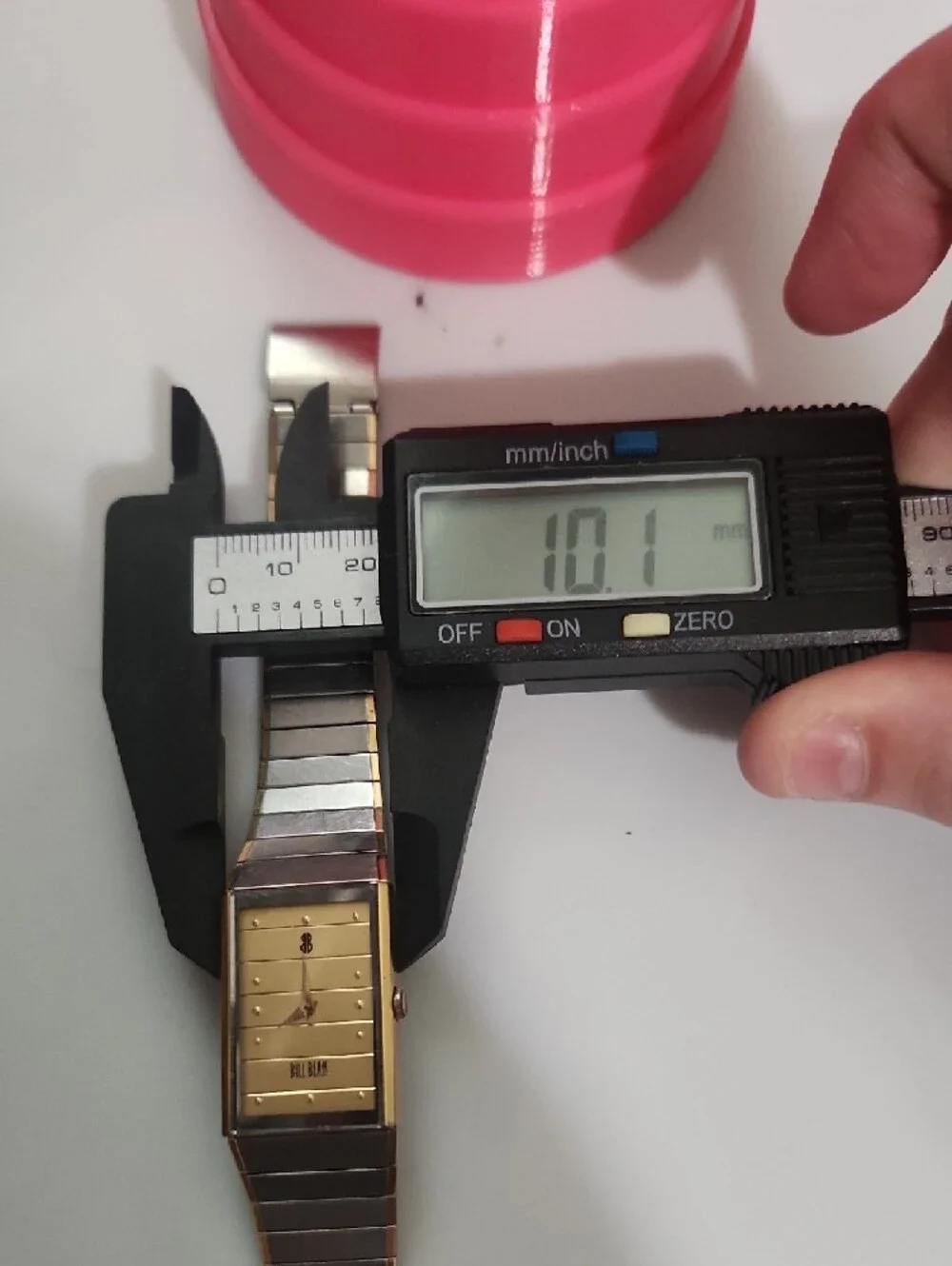 bill blass Tank‎ Dress Watch with Two-Tone Bracelet